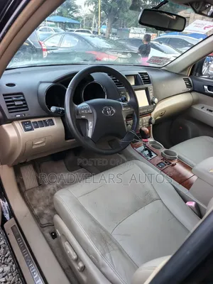 Toyota Highlander 2011 Black