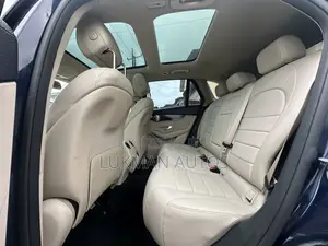 Mercedes-Benz GLC-Class 2016 Blue