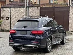 Mercedes-Benz GLC-Class 2016 Blue
