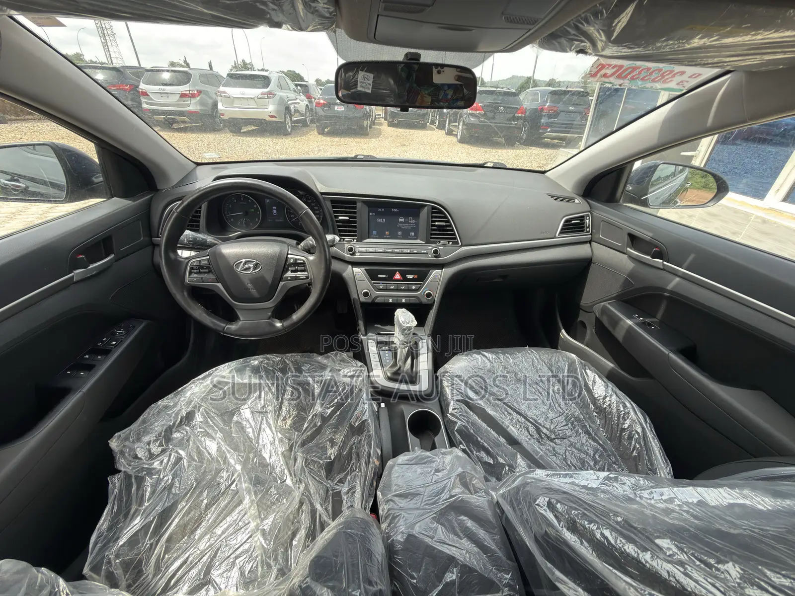 Hyundai Elantra 2016 Black