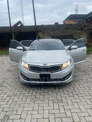 Kia Optima EX Turbo Sedan (2.0L 6cyl 6A) 2012 Silver