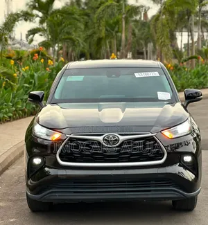Toyota Highlander 2021 Black
