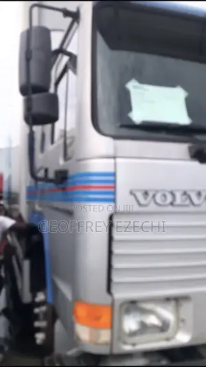 Volvo Truck Box Body 2011 Silver