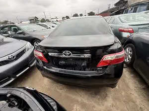 Toyota Camry SE 4dr Sedan (2.4L 4cyl 5A) 2009 Black