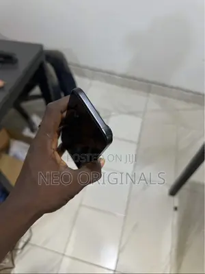 Apple iPhone 16 128 GB Black