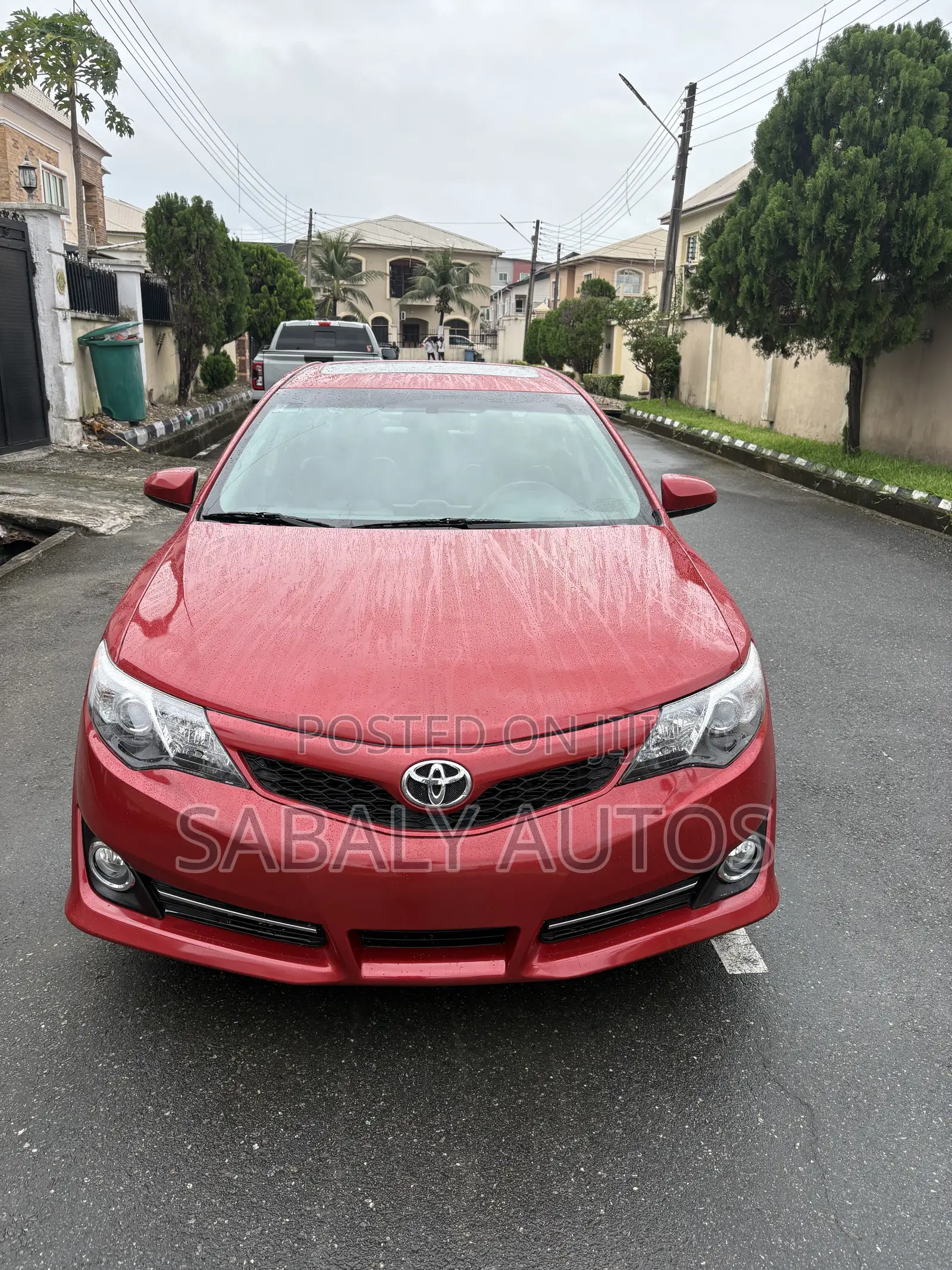 Toyota Camry 2012 Red