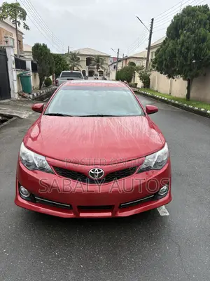 Toyota Camry 2012 Red