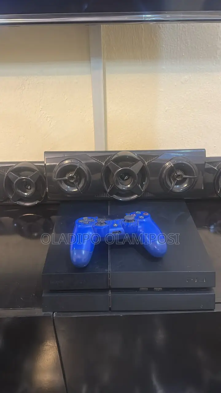 PS4 Console