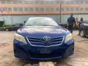 Toyota Camry 2010 Blue