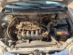 Toyota Corolla 2002 Gold