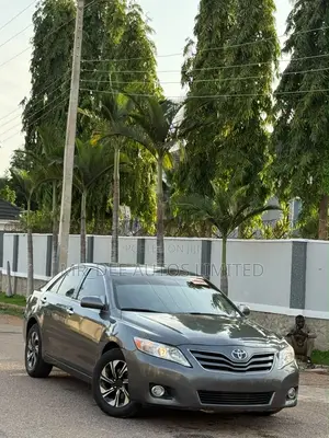 Toyota Camry 2009 Green