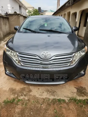 Toyota Venza 2010 Gray