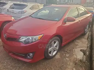 Toyota Camry SE Sport 4dr Sedan (2.5L 4cyl 6A) 2014 Red