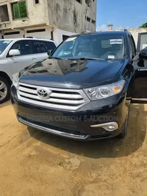 Toyota Highlander 2013 Black