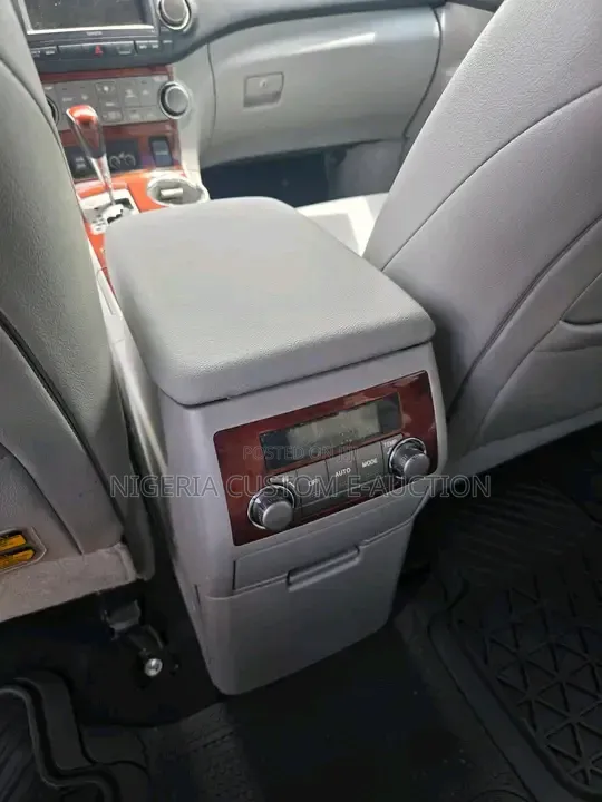 Toyota Highlander 2013 Black