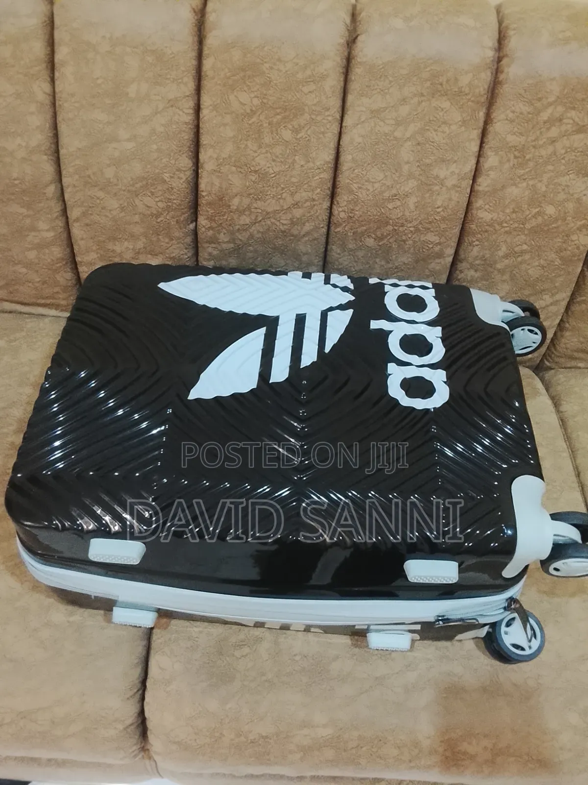 Luxury Travelling Bag