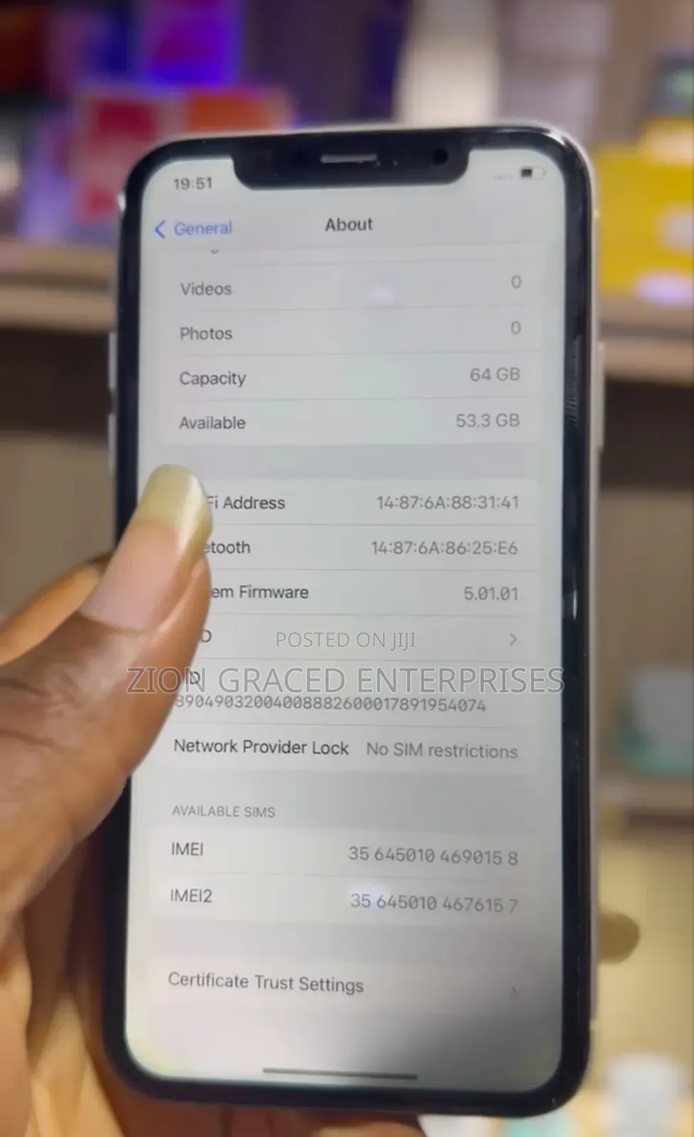 Apple iPhone XR 64 GB White