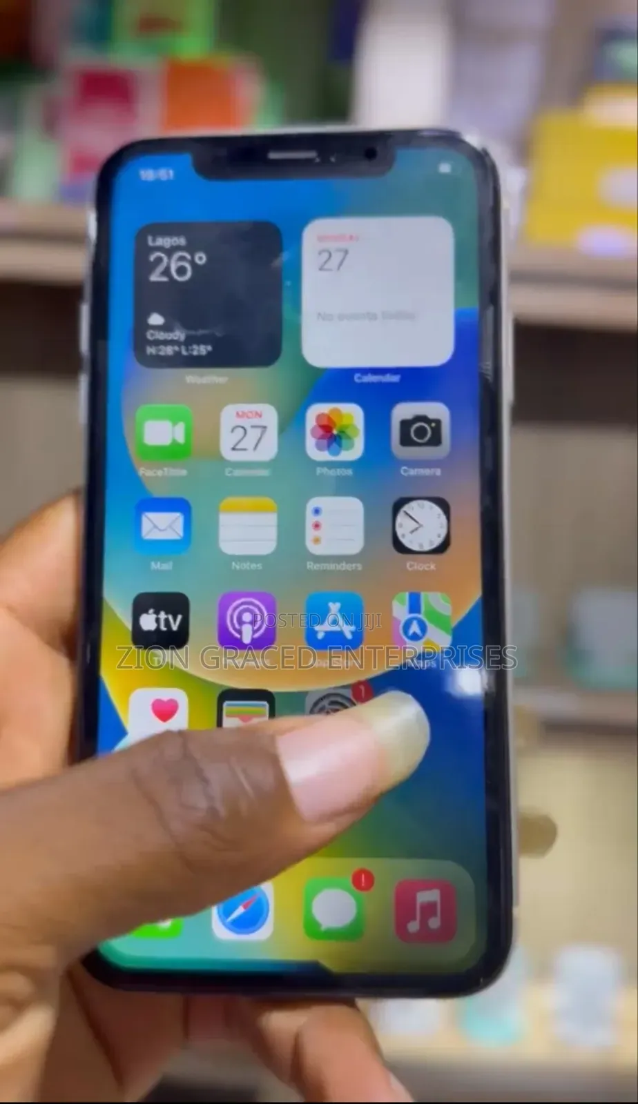 Apple iPhone XR 64 GB White