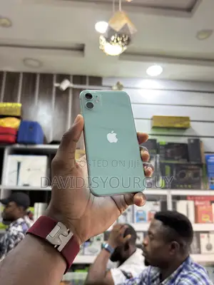 Apple iPhone 11 64 GB Green