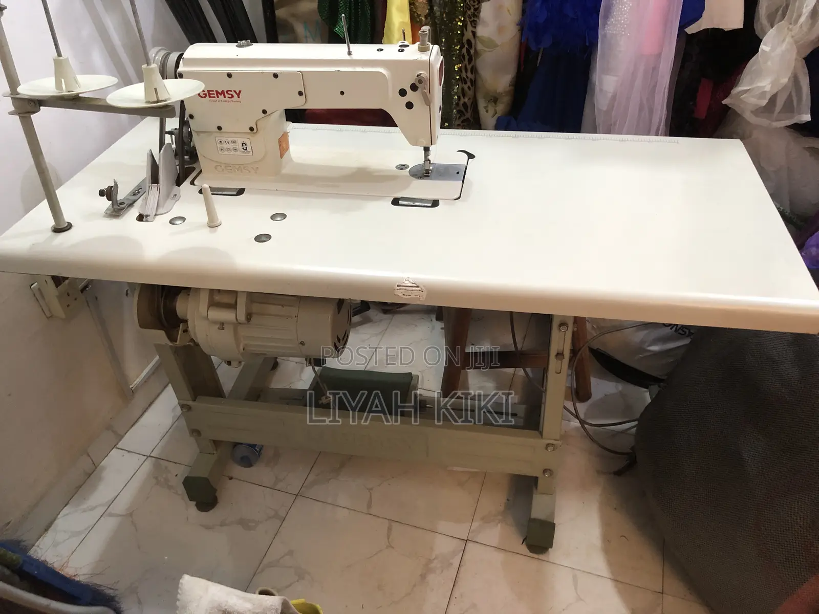 Industrial Sewing Machine