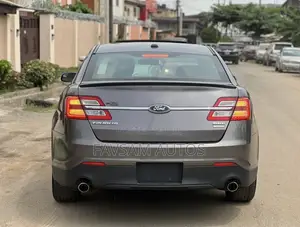 Ford Taurus SEL  2013 Gray