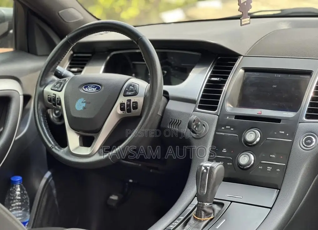Ford Taurus SEL  2013 Gray