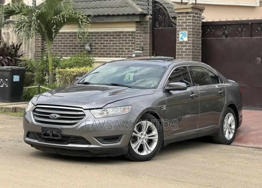 Ford Taurus SEL  2013 Gray