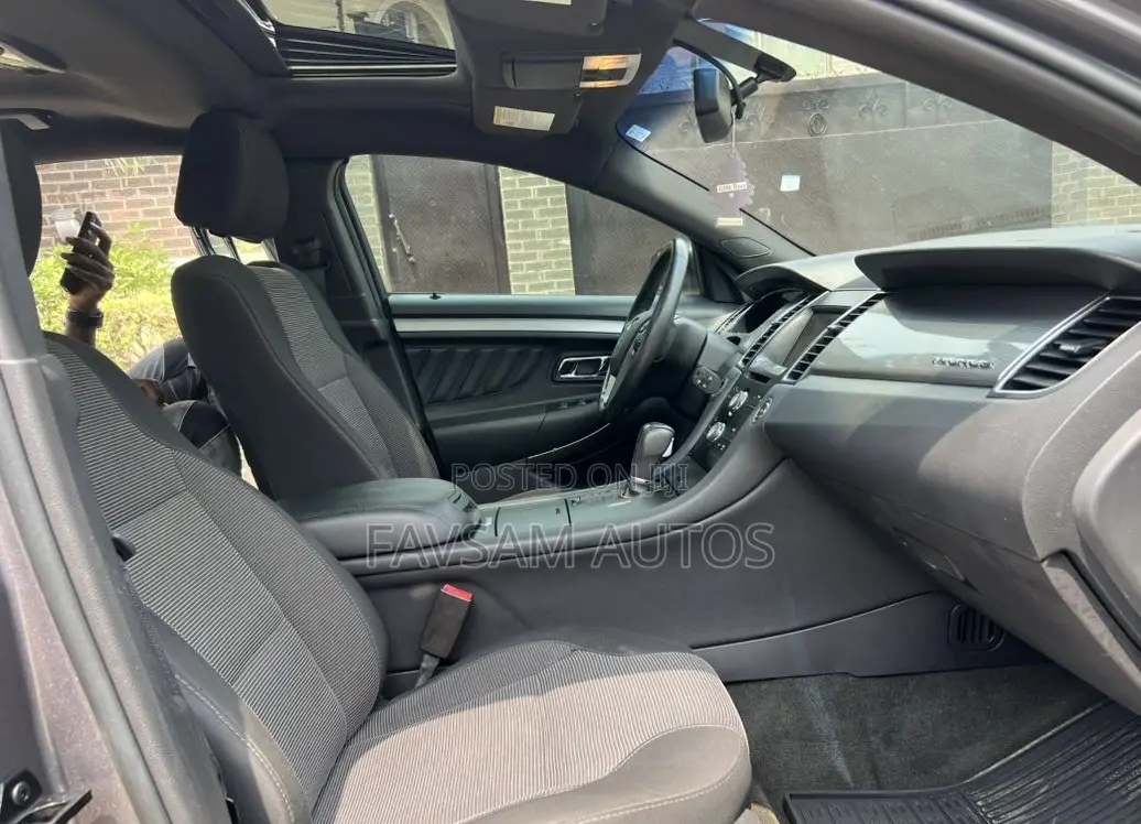 Ford Taurus SEL  2013 Gray