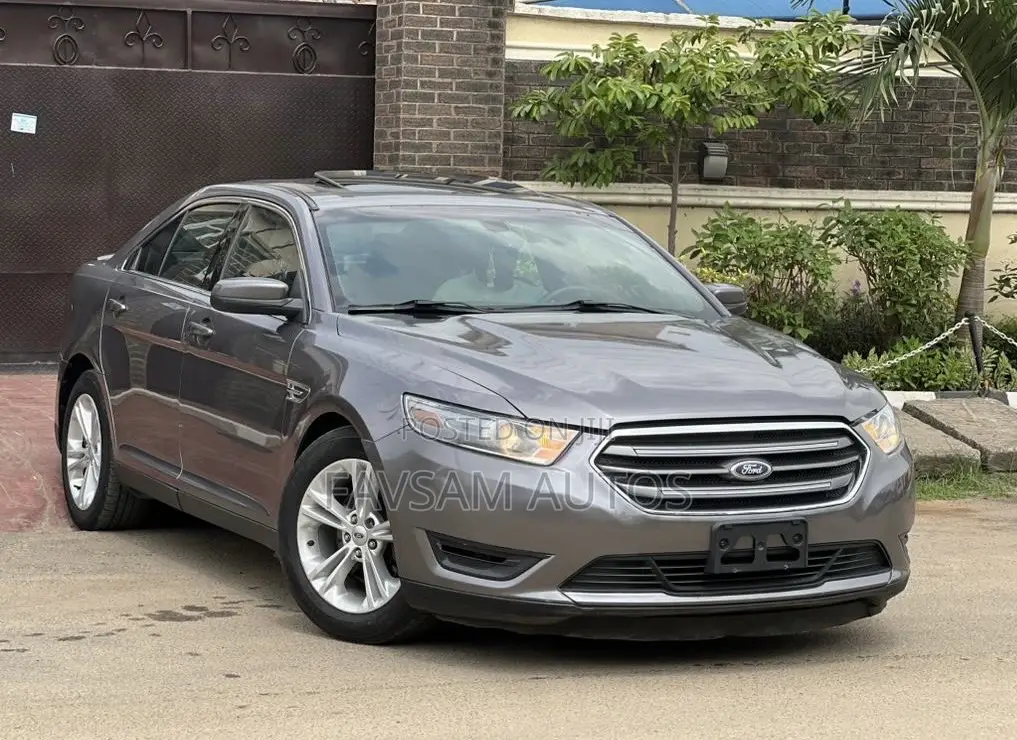 Ford Taurus SEL  2013 Gray
