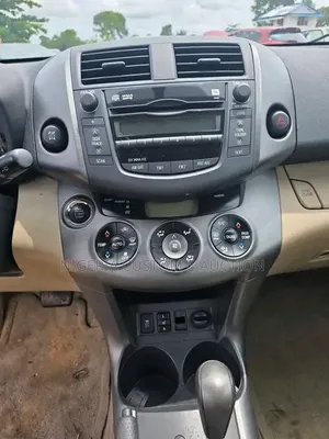 Toyota RAV4 2010 Black