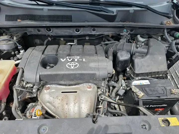 Toyota RAV4 2010 Black