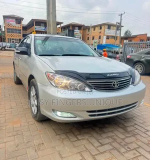 Toyota Camry 2006 Silver