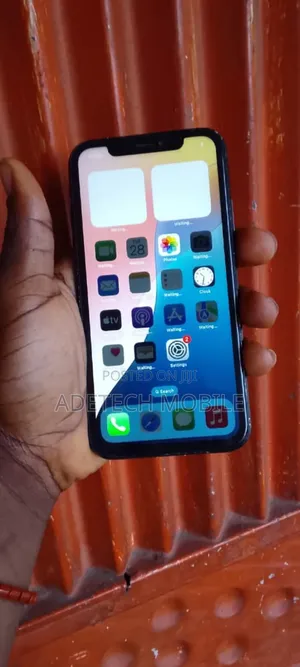 Apple iPhone XR 64 GB Black