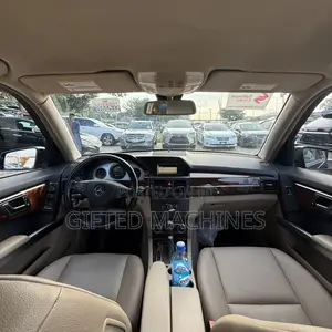 Mercedes-Benz GLK-Class 2009 Black