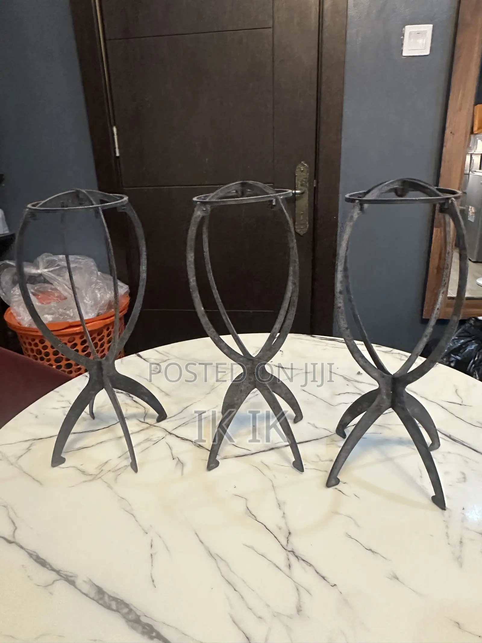 Wig Stand (Black)