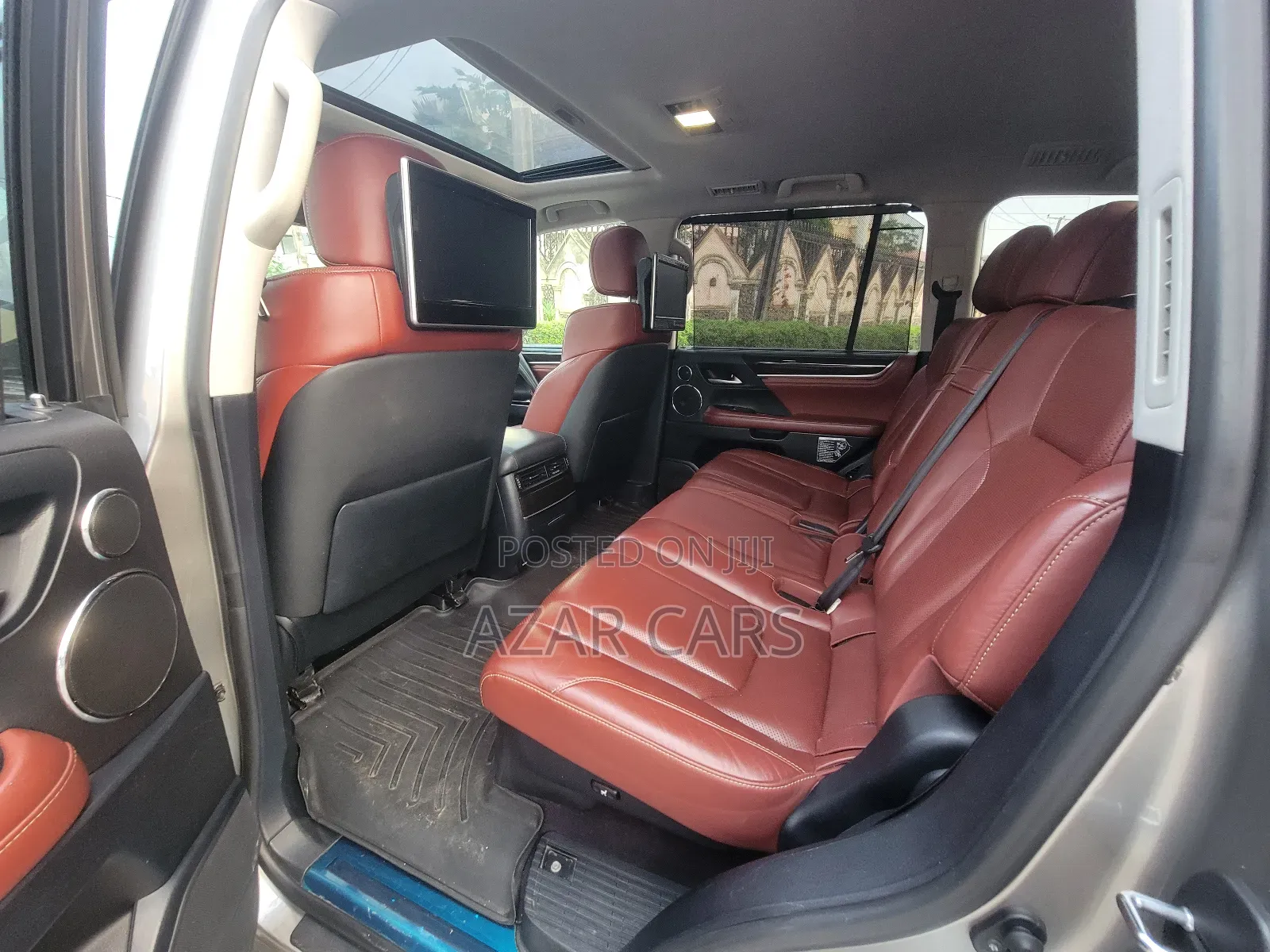 Lexus LX 570 AWD 2017 Silver