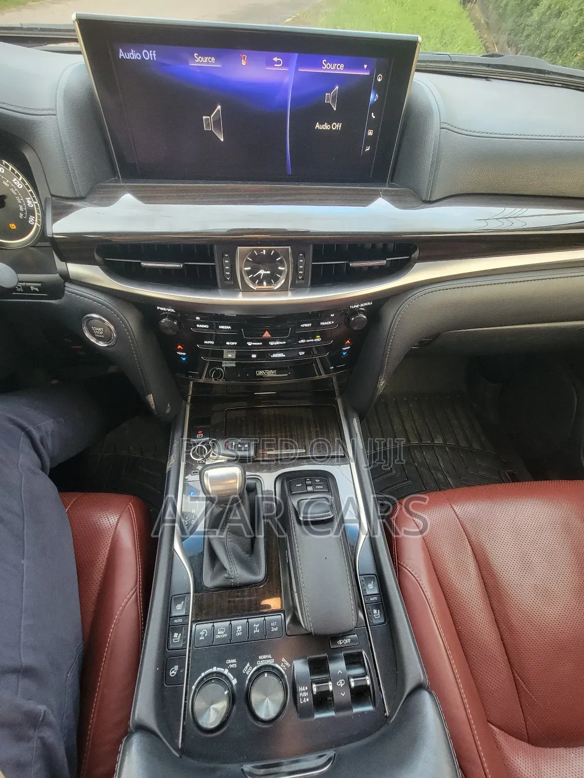 Lexus LX 570 AWD 2017 Silver