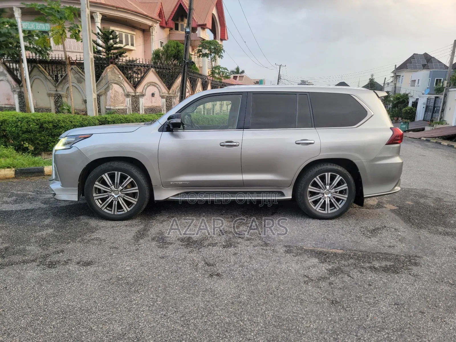 Lexus LX 570 AWD 2017 Silver