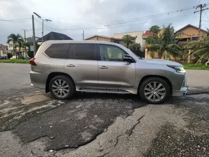 Lexus LX 570 AWD 2017 Silver