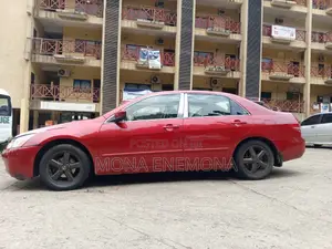 Honda Accord 2005 Red
