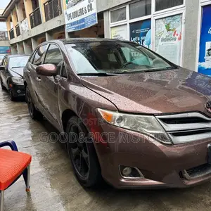 Toyota Venza 2010 Brown