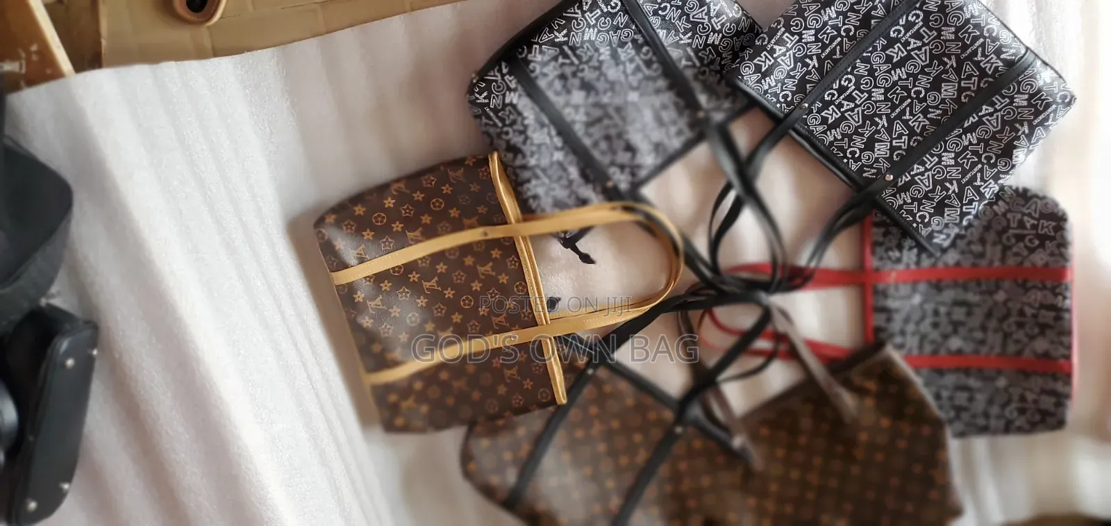 Ladies Spacious Handbags