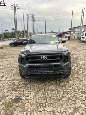Toyota Tacoma TRD Sport Double Cab 4WD 5.0 ft. SB (Automatic) 2025 Gray