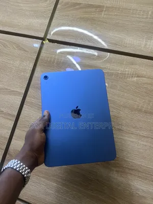 Apple iPad (2025) 128 GB Blue