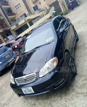 Toyota Corolla 2004 Black