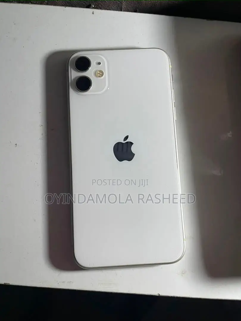Apple iPhone 11 64 GB White