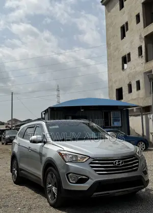 Hyundai Santa Fe Limited 4dr SUV AWD (3.3L 6cyl 6A) 2015 Silver