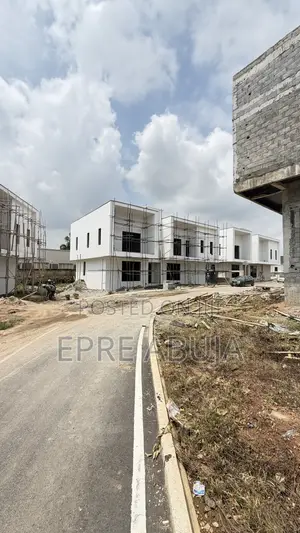 5bdrm Villa in Guzape District for sale
