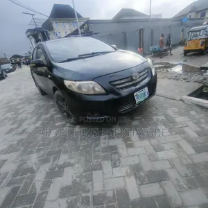 Toyota Corolla 2010 Black