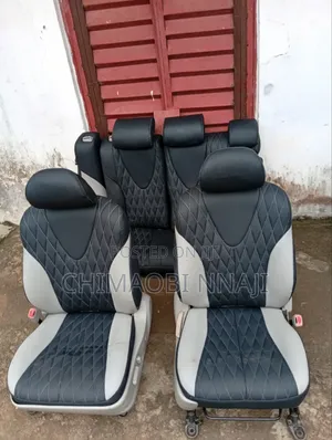 Complete Upholstery Design Seat for Toyota Camry 2010 Model